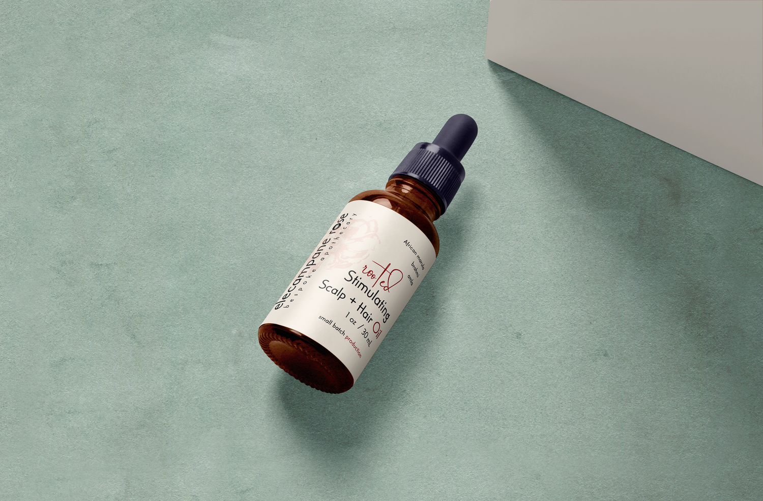 Cuir chevelu stimulant enraciné + huile capillaire